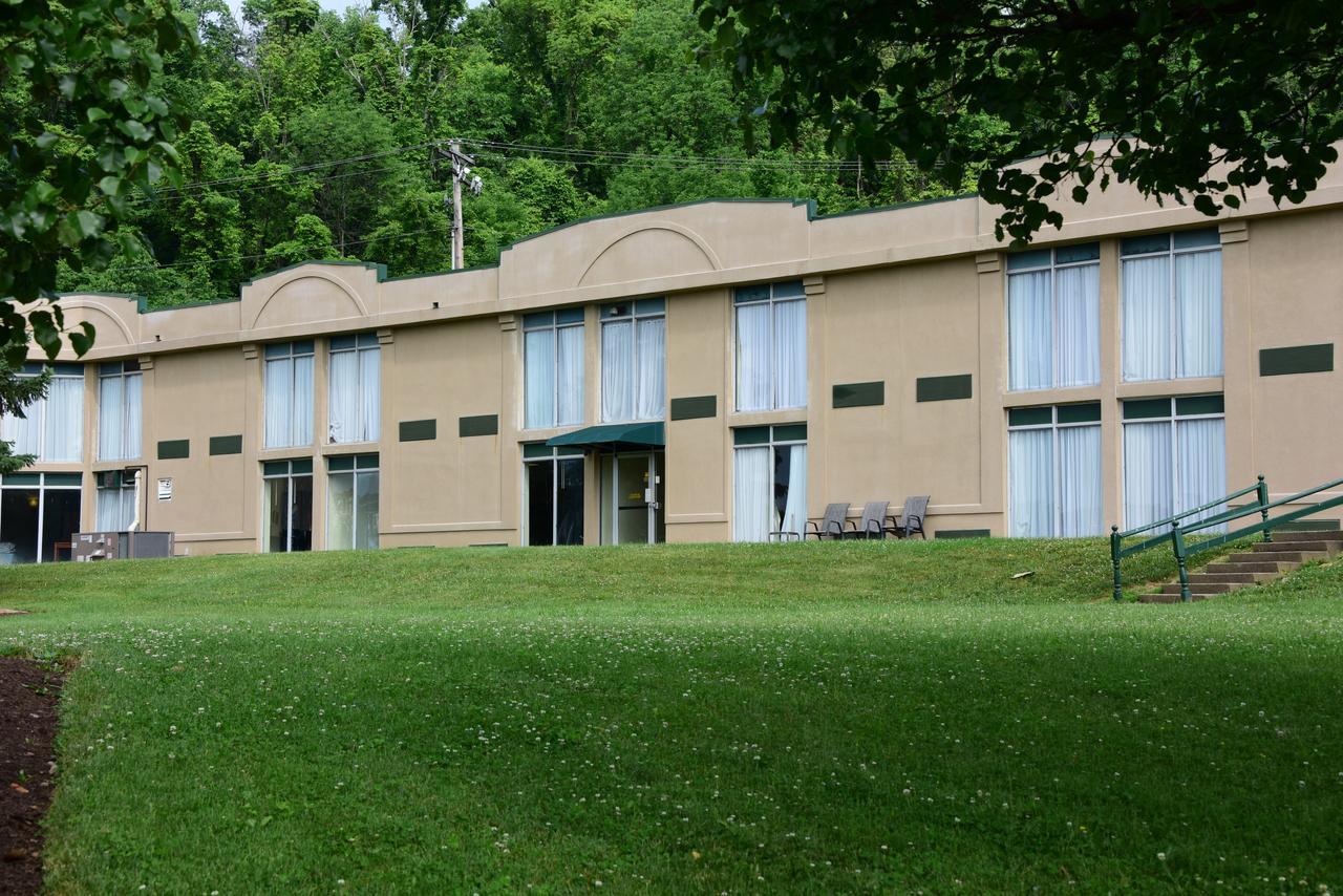 Red Roof Inn Cambridge, Oh 外观 照片